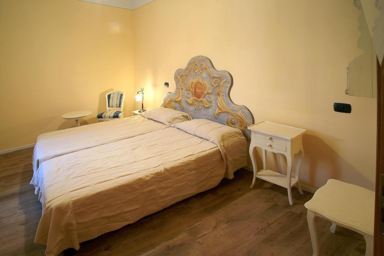 Appartamenti Piazza Umberto I 托里德尔贝纳科 外观 照片