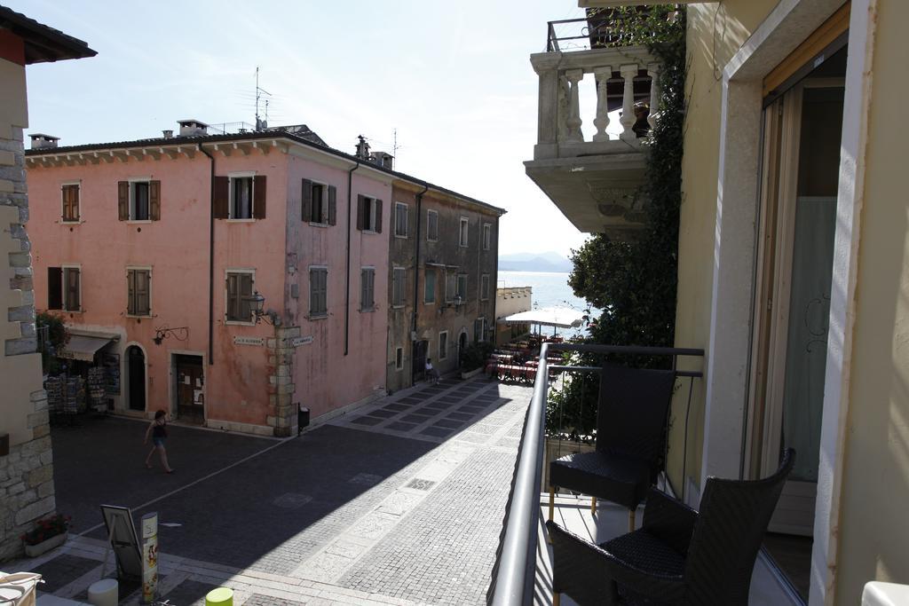 Appartamenti Piazza Umberto I 托里德尔贝纳科 客房 照片
